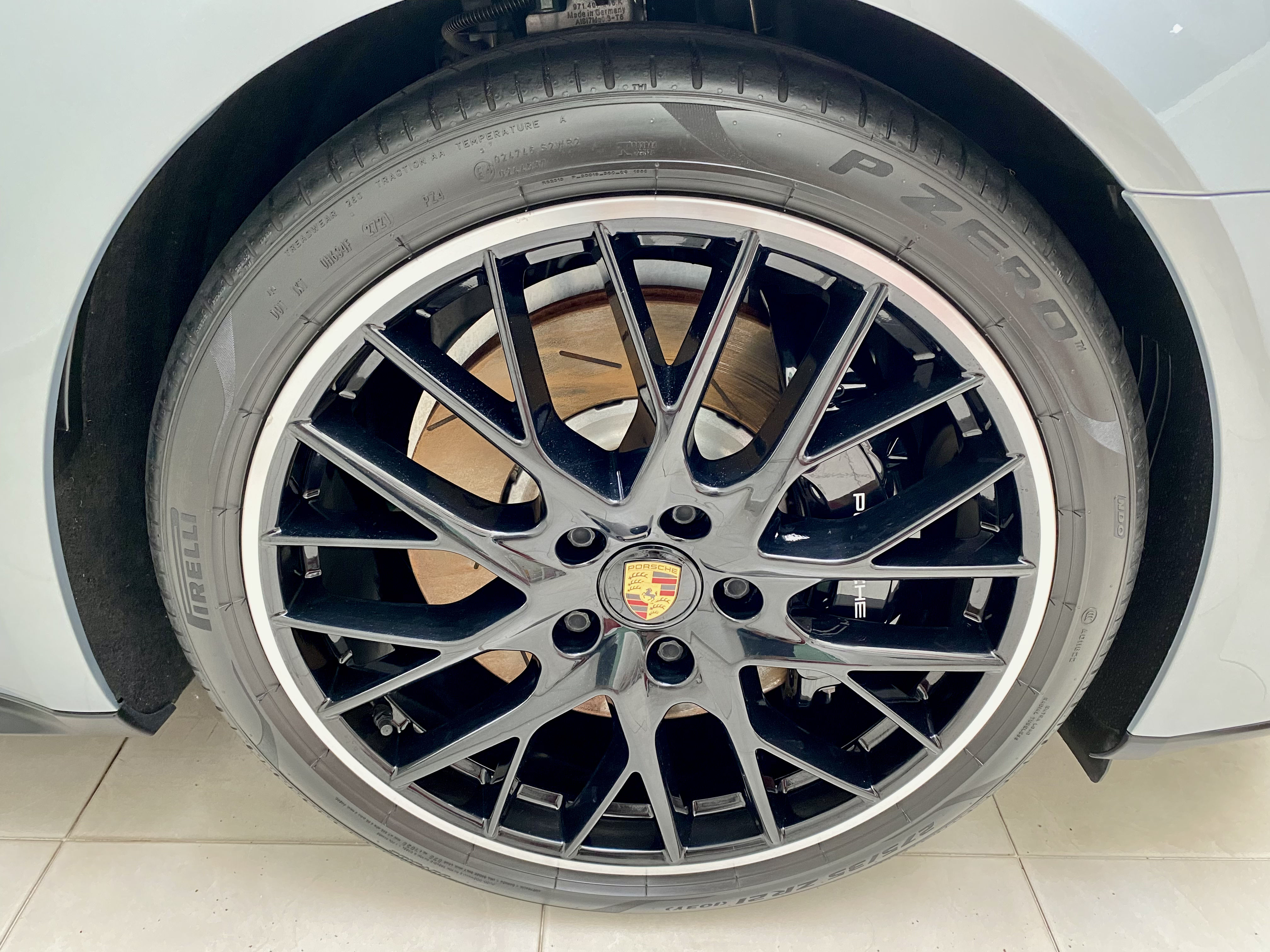 Recubrimiento cerámico 1 año — Porsche