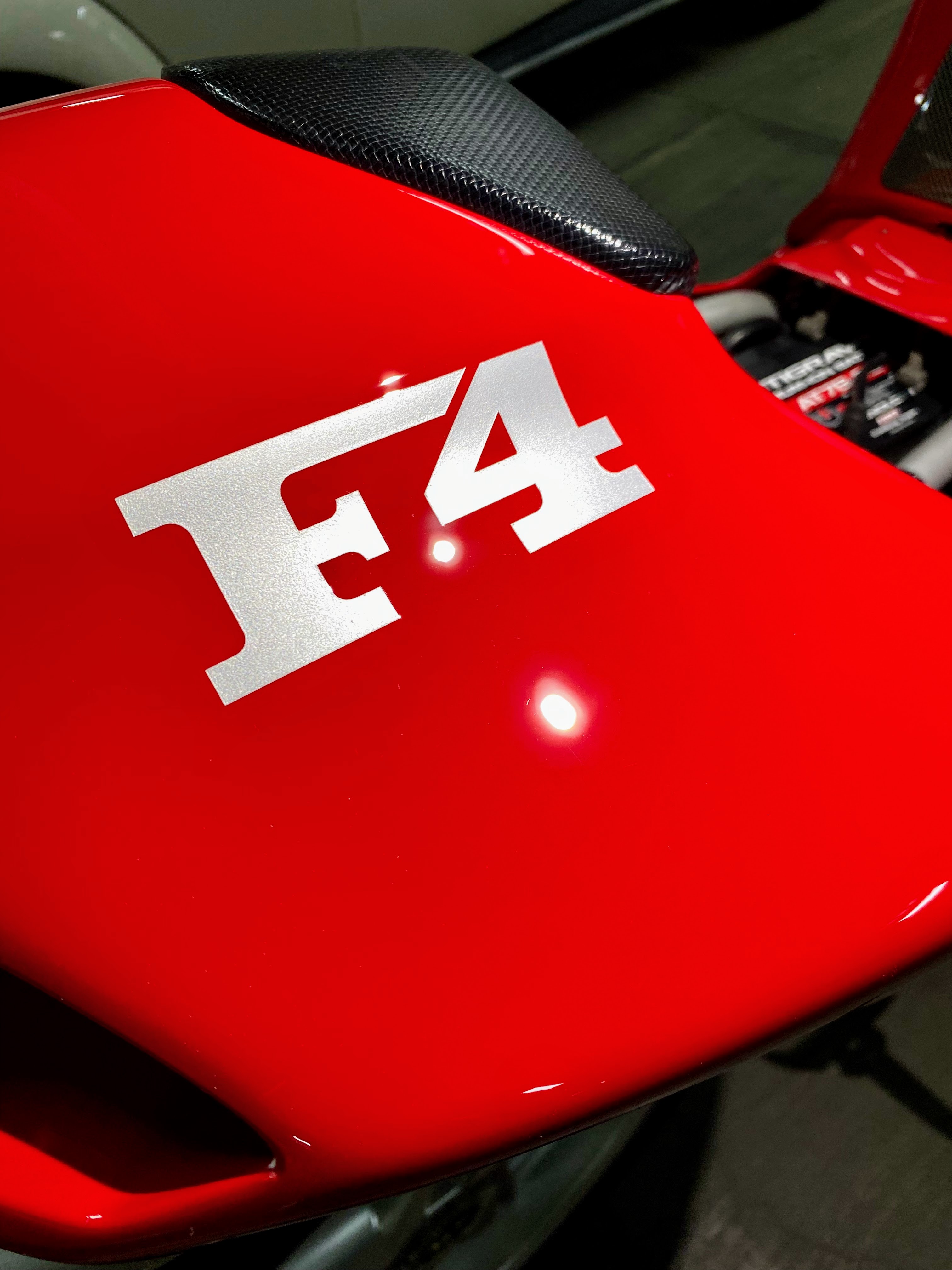 Corrección y protección — moto