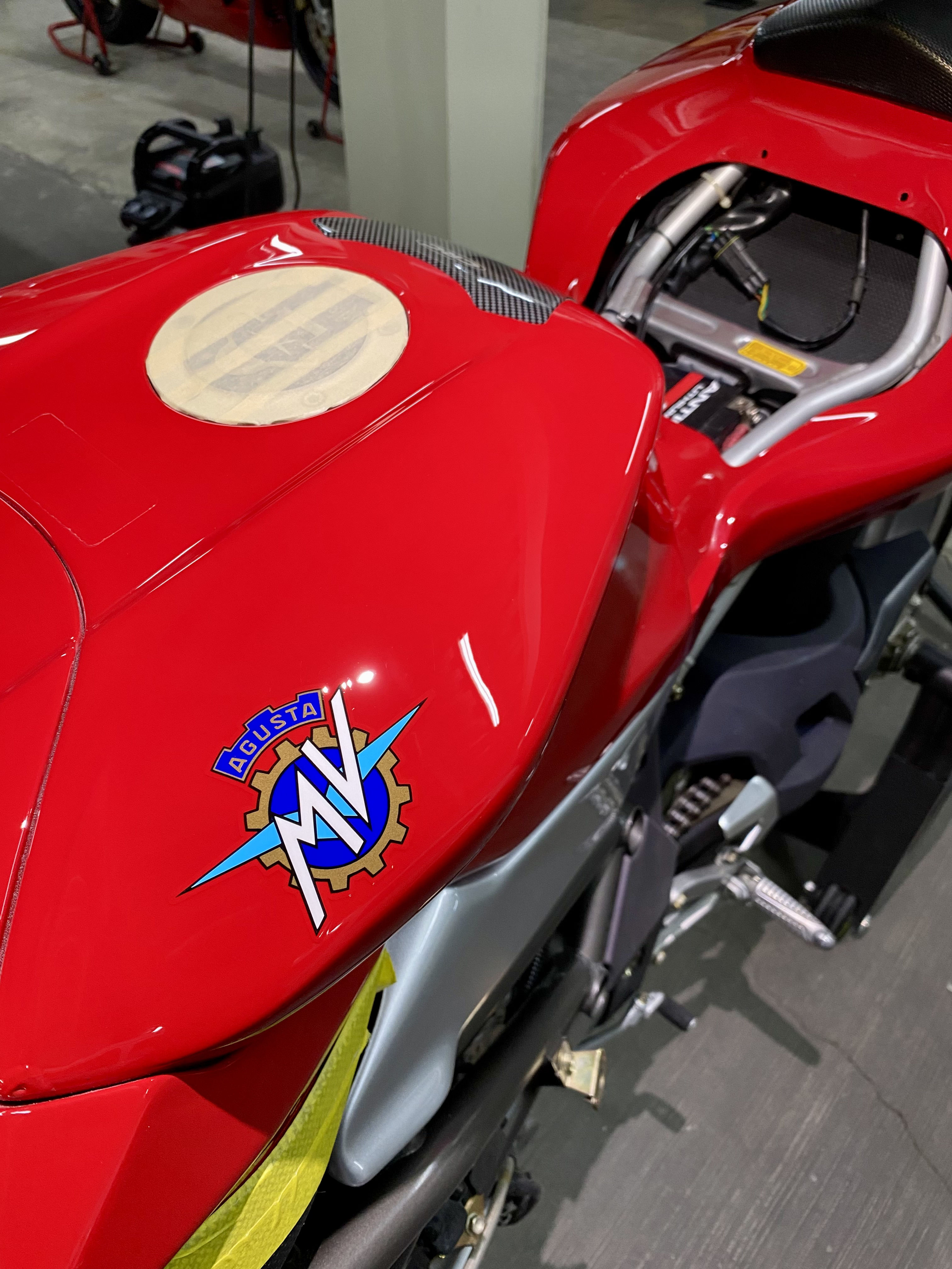 Moto adventure — detallado