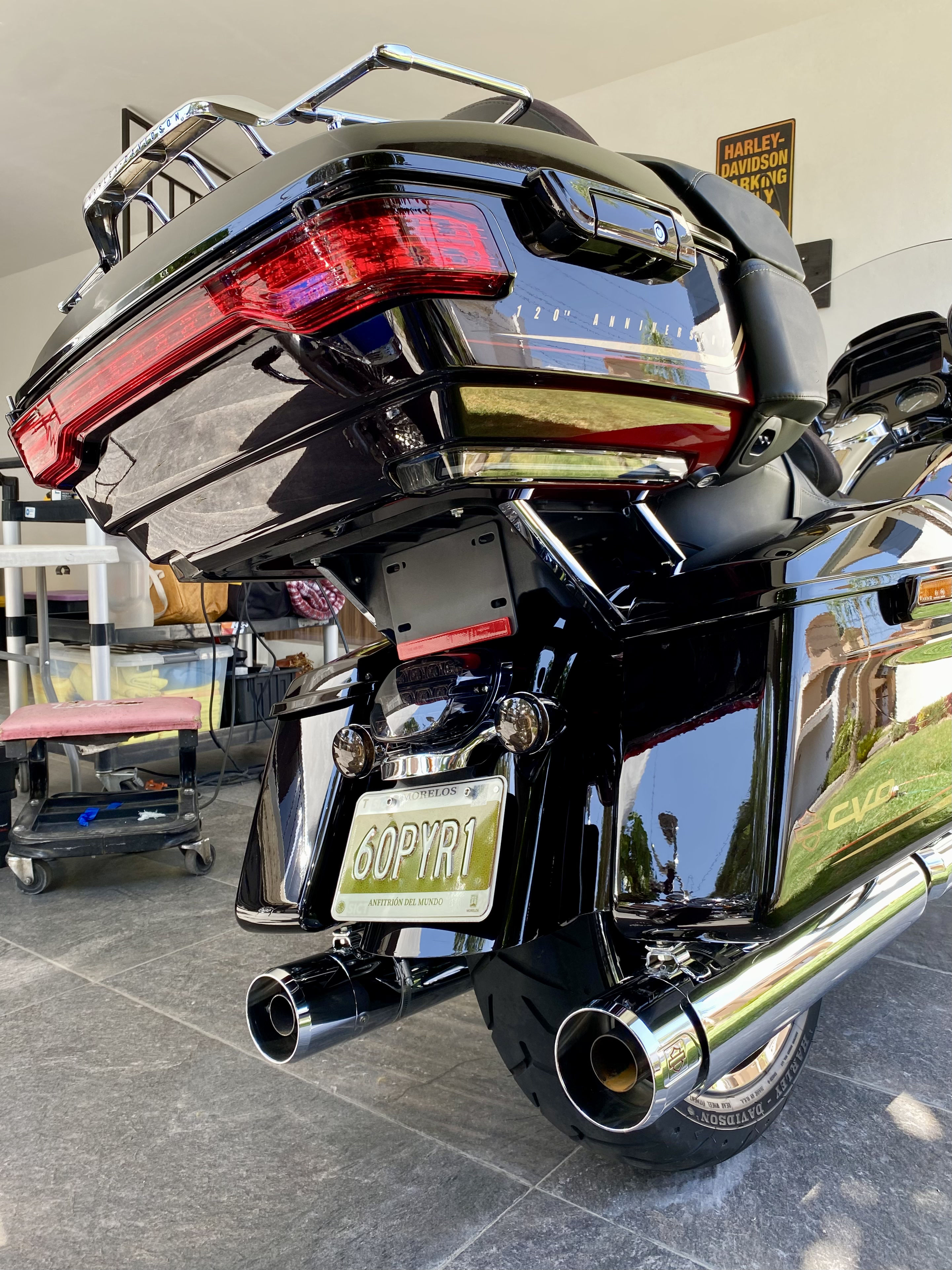 Detalle de tanque — motocicleta